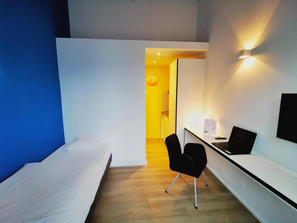 Ooostel2.Be Zaventem Hostel ภายนอก รูปภาพ